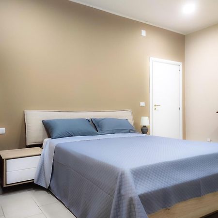 76 Avenue Suites Wi-Fi - Shuttle Reggio di Calabria Buitenkant foto