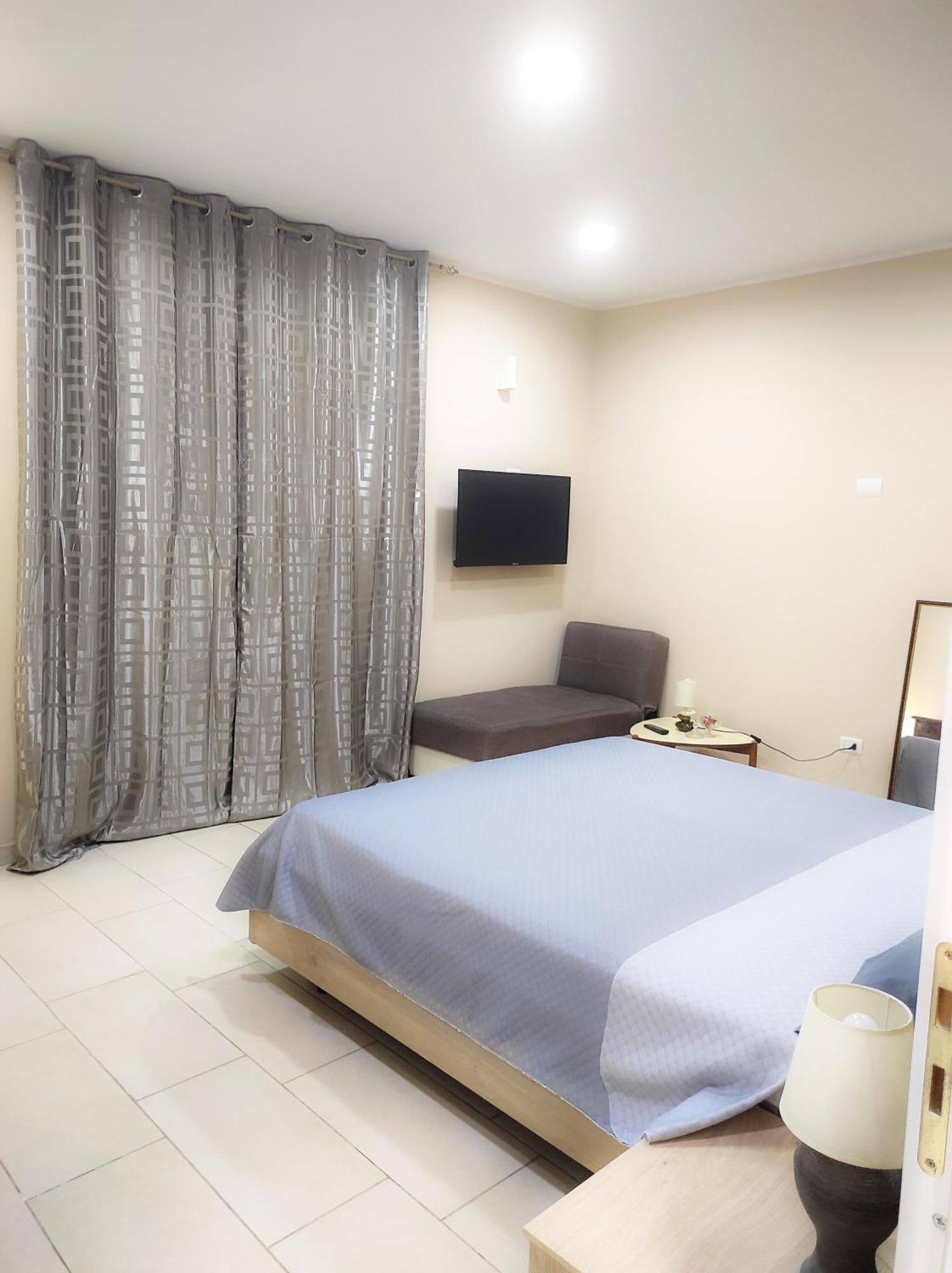 76 Avenue Suites Wi-Fi - Shuttle Reggio di Calabria Buitenkant foto