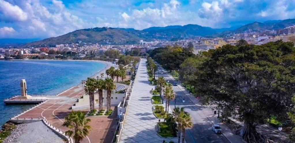 76 Avenue Suites Wi-Fi - Shuttle Reggio di Calabria Buitenkant foto