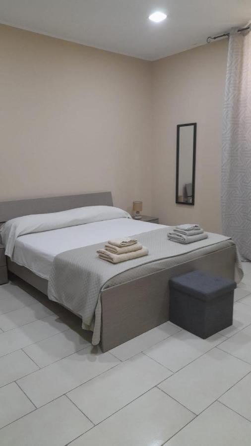 76 Avenue Suites Wi-Fi - Shuttle Reggio di Calabria Buitenkant foto