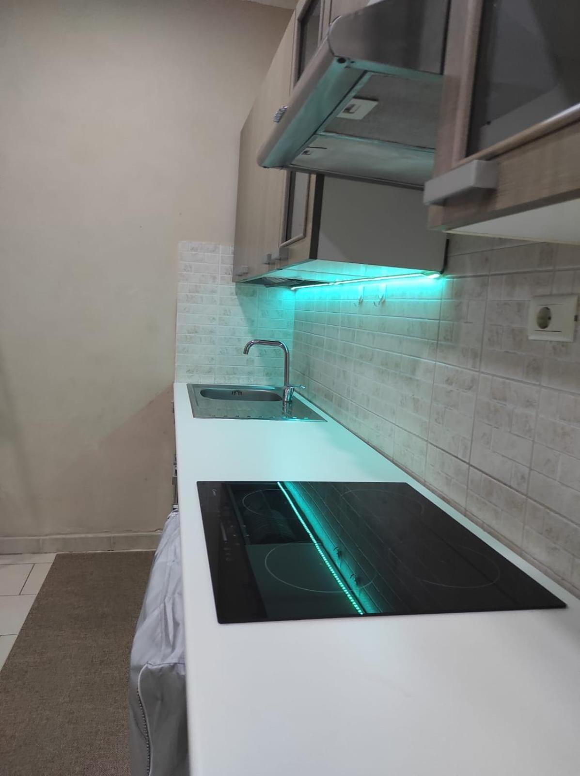 76 Avenue Suites Wi-Fi - Shuttle Reggio di Calabria Buitenkant foto